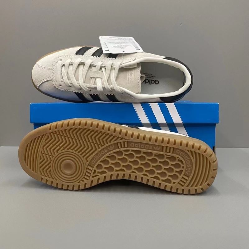 Adidas Sneakers